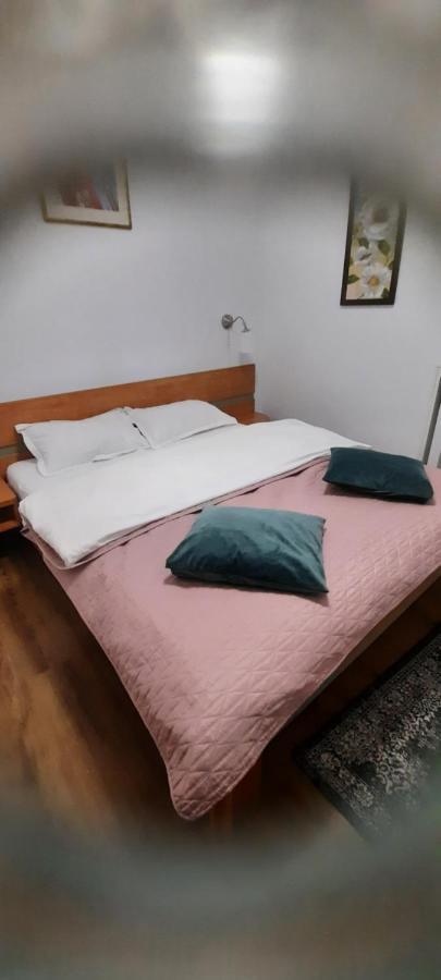 View Cozia Villa Călimăneşti Bagian luar foto