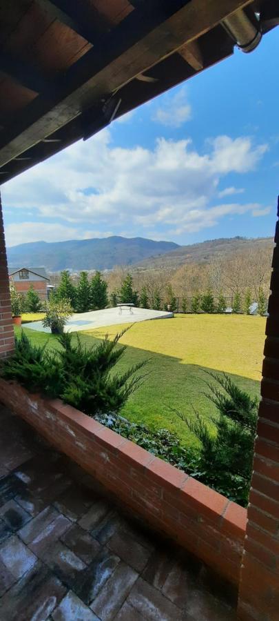 View Cozia Villa Călimăneşti Bagian luar foto